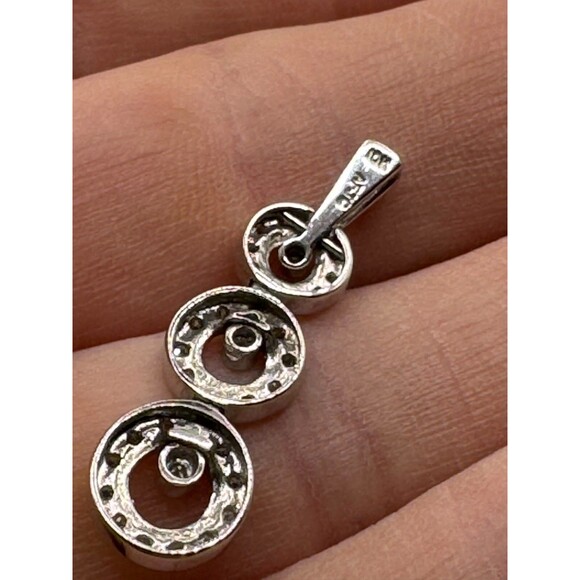Vintage Diamond 10K White Gold Pendant Signed AFJC Triple Circle Jewelry - Picture 4 of 6